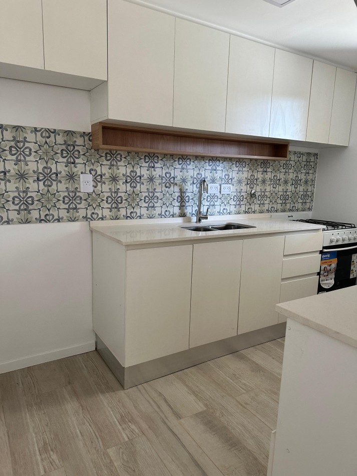 Duplex en Yerba Buena remodelado a nuevo