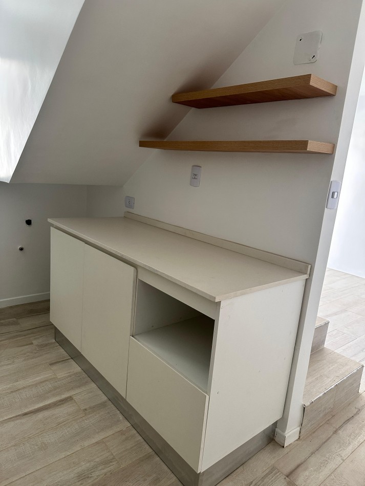 Duplex en Yerba Buena remodelado a nuevo