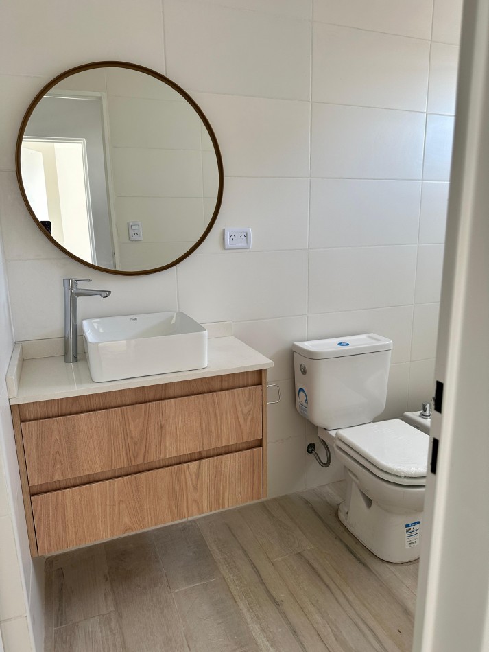Duplex en Yerba Buena remodelado a nuevo