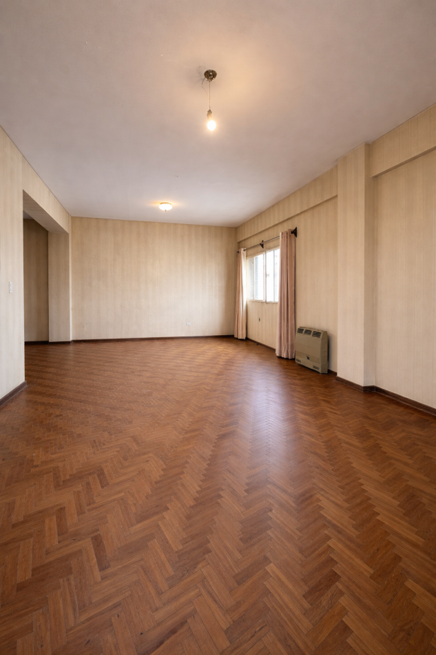 Venta departamento Junin 164