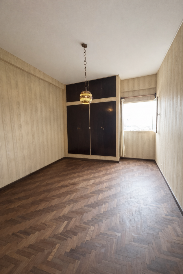 Venta departamento Junin 164