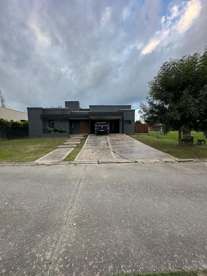 Alquiler casa Barrio privado Quinta Azucena