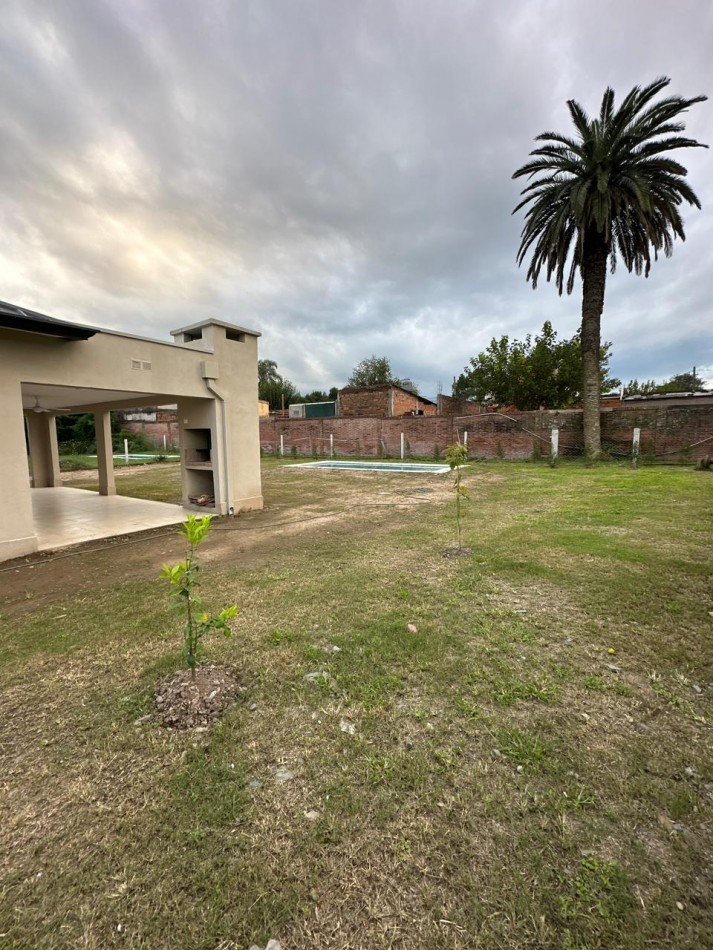 Aquiler casa barrio privado Quinta Azucena