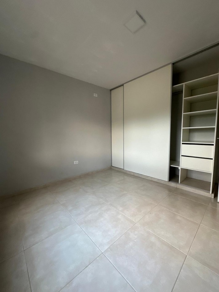 Aquiler casa barrio privado Quinta Azucena