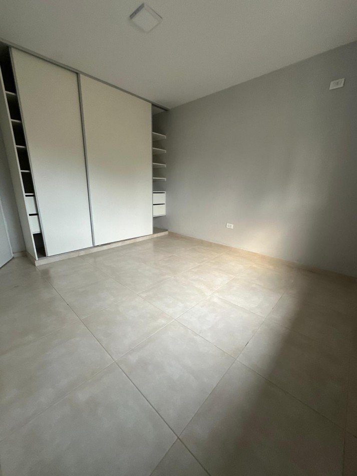 Aquiler casa barrio privado Quinta Azucena