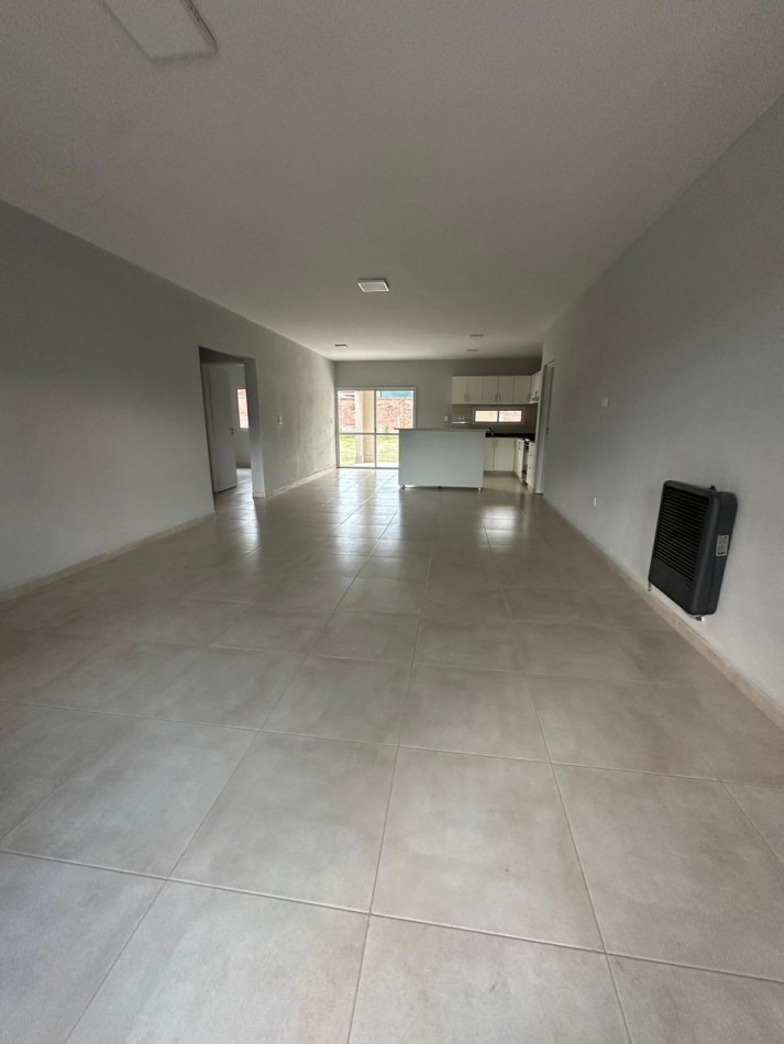 Aquiler casa barrio privado Quinta Azucena