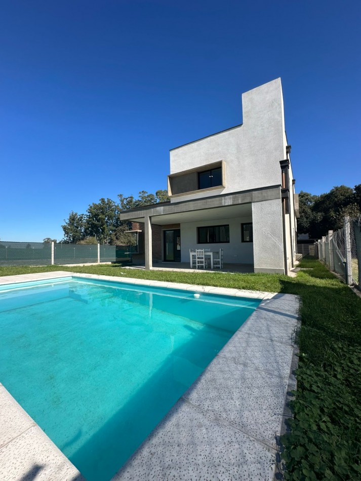 Casa A3 a estrenar La Reserva Country