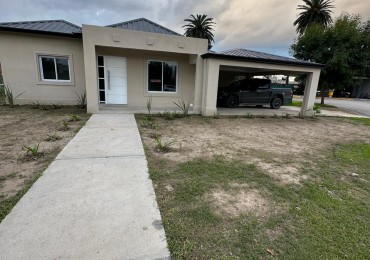 Aquiler casa barrio privado Quinta Azucena